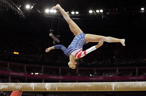 Aly Raisman - Photo 1 - Pictures - CBS News