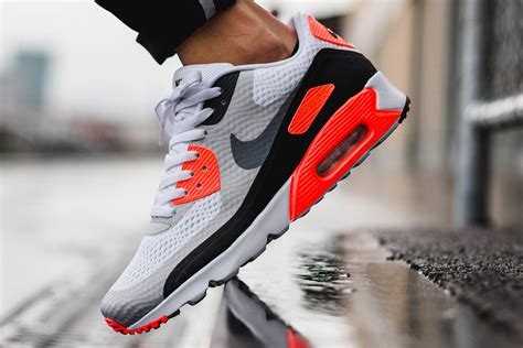 Nike Air Max 90 Ultra Essential ‘Infrared’ | Kickspotting