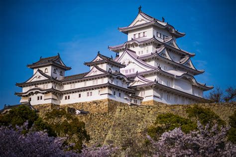 Himeji Castle Review & Tips - Travel Caffeine