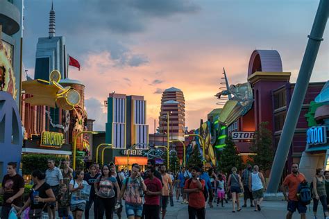 Doctor Doom's Fearfall at Universal's Islands of Adventure