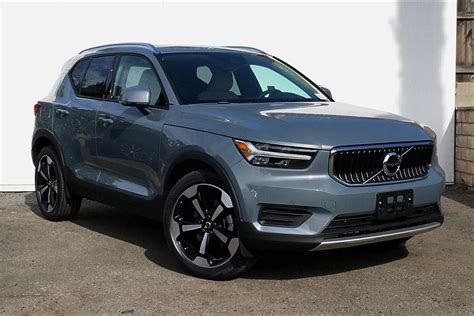 New 2020 Volvo XC40 Momentum 4D Sport Utility in Pasadena #16200281 ...