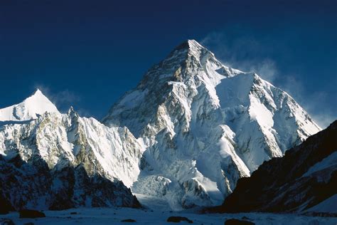 k2 - Pakistan Travel Guide