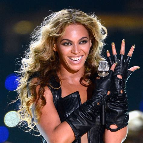 Did You See Beyonce's Makeup and Nails at the Superbowl? She KILLED It ...