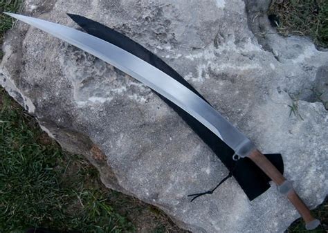 Rhomphaia Sword of Sitalkes-Opening Up Discontinued Items | SBG Sword Forum