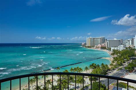 Waikiki Oceanfront Hotel on Oahu | Waikiki Beach Marriott Resort & Spa