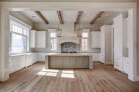 White Kitchen with Wood floors and beams | Farmhouse kitchen design ...