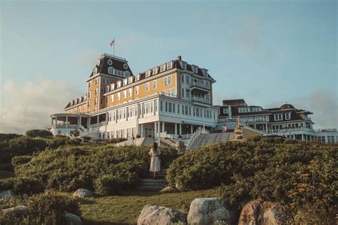 Rhode Island Hotels | Resorts, Bed & Breakfasts, Motels & More