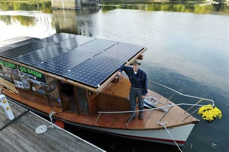 Solar-powered boat arrives in Capital Region