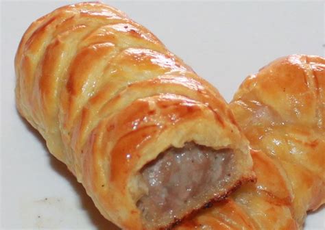 How to Make Sausage Rolls: A Deliciously Easy Recipe With Ready Made ...