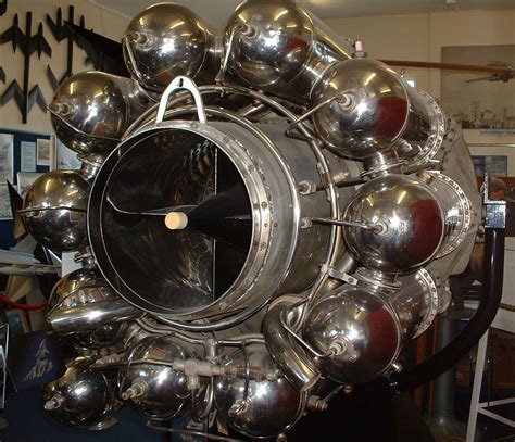 File:Whittle Jet Engine W2-700.JPG - Wikimedia Commons