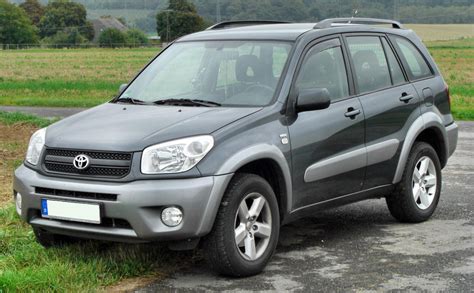 2005 Toyota RAV4 - Information and photos - MOMENTcar