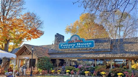 Old Mill Pottery House Cafe-Pigeon Forge, TN - YouTube