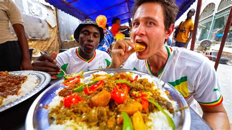 Street Food in Senegal! ULTIMATE SENEGALESE FOOD TOUR in Dakar West ...