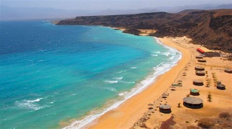 Djibouti's Amazing Beach | Land scape, Viagens