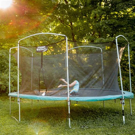 Trampoline Size Guide and Dimensions for All Ages and Weight