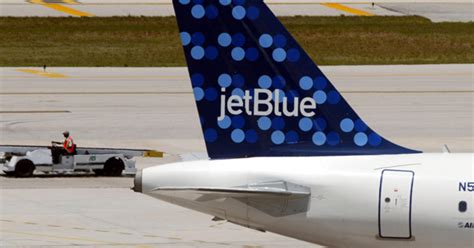 JetBlue Launches DFW-To-Boston Flights - CBS Texas