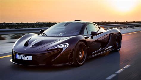 15 Surprising Facts About the McLaren P1 Hypercar – Robb Report