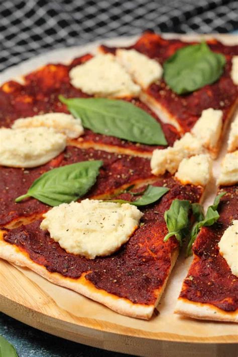 Vegan Pizza Recipe - Loving It Vegan