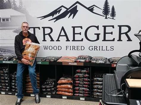 Traeger Pellet Guide Flavor Chart And Buying Tips! (2024)