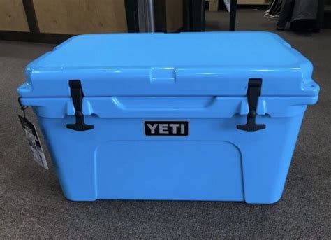 YETI Tundra 45 Reef Blue Cooler Limited Edition Color NEW | eBay