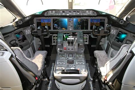 Boeing 787 Dreamliner Cockpit | Flickr - Photo Sharing!