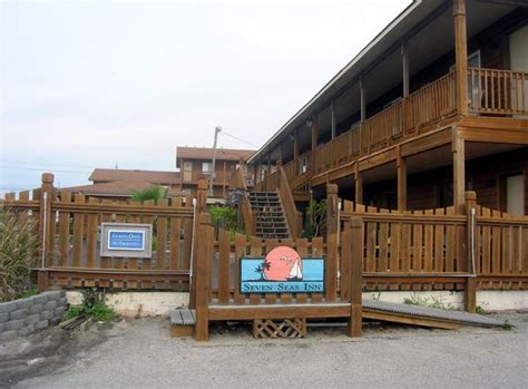 SEVEN SEAS INN - Reviews, Photos (Kure Beach, NC) - Tripadvisor