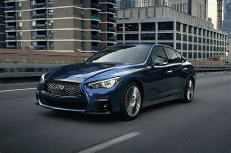 2023 INFINITI Q50 vs. 2023 Lincoln MKZ