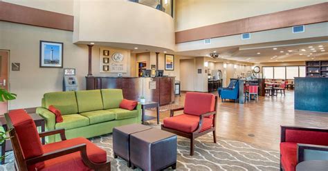 Comfort Suites Gulfport from $69. Gulfport Hotel Deals & Reviews - KAYAK