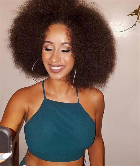 Cardi B Shows Her Natural Hair Without Extensions - DemotiX