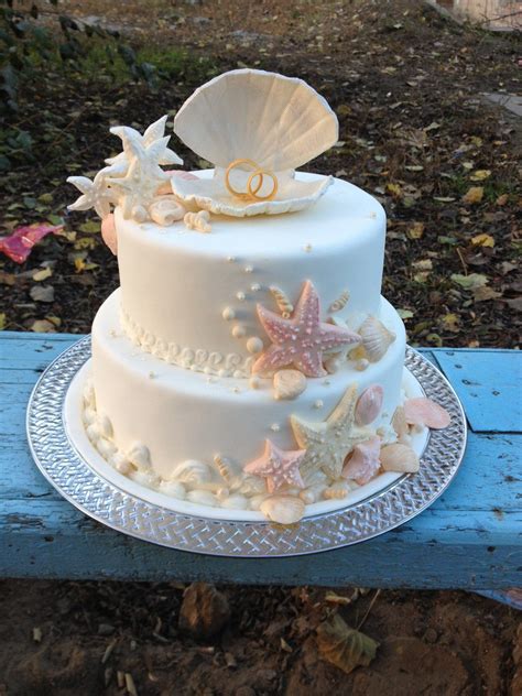 Wedding Cake | Bolos para casamento na praia, Bolo de casamento ...