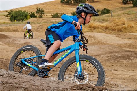 Cannondale-Kujo_plus-sized-kids-mountain-bike_riding-pump-track - Bikerumor