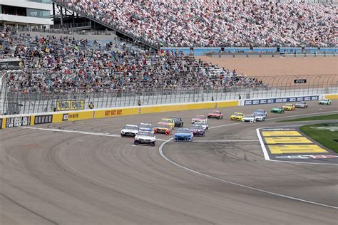 NASCAR TRACKS - LAS VEGAS MOTOR SPEEDWAY - NASCAR 101