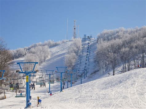 4 Best Ski Resorts in West Virginia, 2023/24