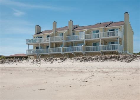 Bob's Place: Beautiful Oceanfront Condo With Resort Style Amenities ...