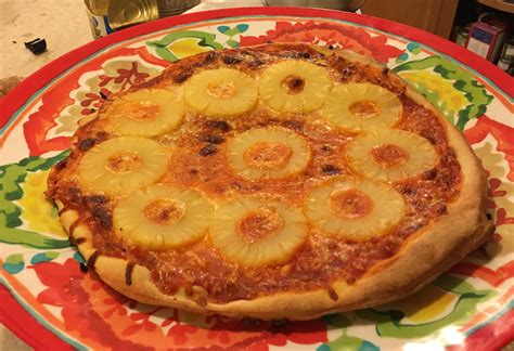 [Homemade] Pineapple Pizza! : r/food