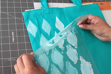 How to stencil on fabric with acrylic paints - Smiling Colors