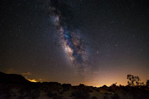 Interesting Photo of the Day: Milky Way Over the California Desert ...