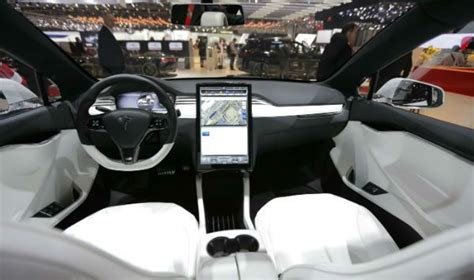 2021 Tesla Roadster Interior