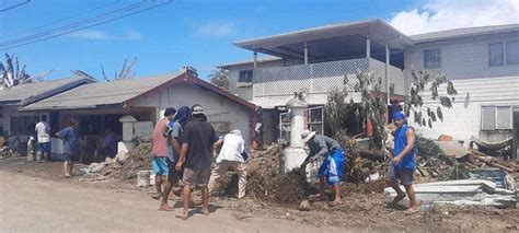 Water crisis looms as residents tackle debris in tsunami-hit Tonga ...