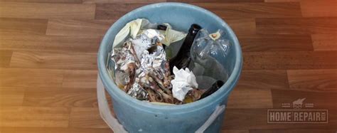 How to Kill Maggots in a Trash Can [5 Easy Methods] | Home Repair Geek