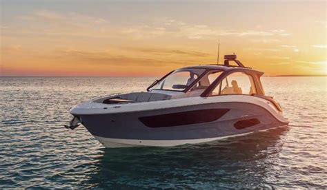 New Sea Ray Sundancer 370 Review and Price | Sea Ray Boat