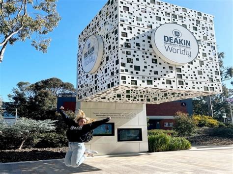 Deakin University - Geelong Waterfront Campus, Geelong, Australia ...