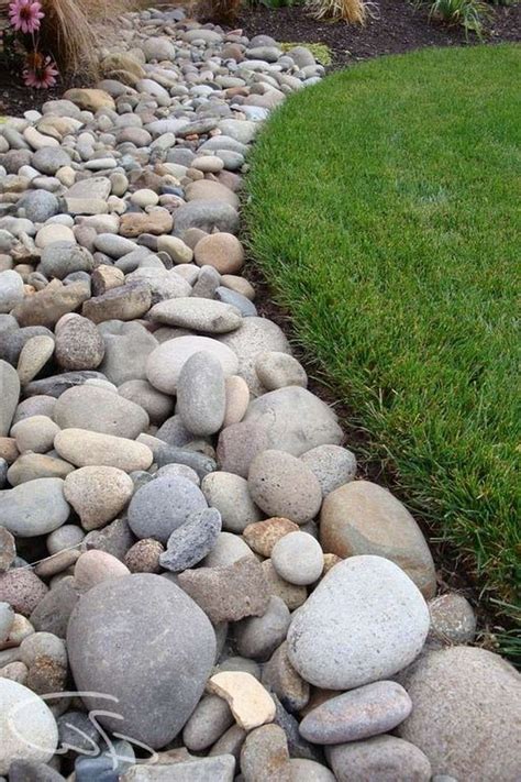 20+ Incredible River Rock Landscape And Garden Ideas For Your Backyard ...