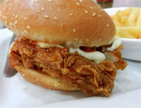 Spicy Zinger Burger Recipe (KFC Style) | TheRecipesPK | Recipe ...