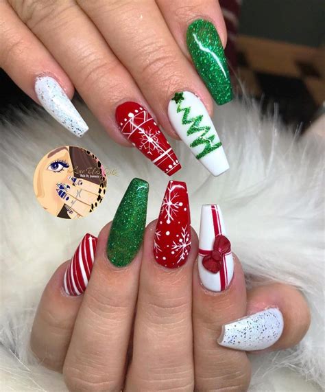 Simple Christmas Nails Winter Red And Green