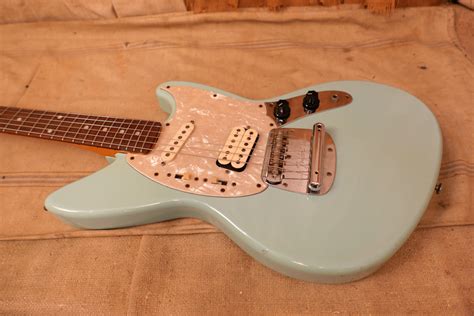 1998 Fender Jag-Stang Sonic Blue > Guitars Electric Solid Body ...