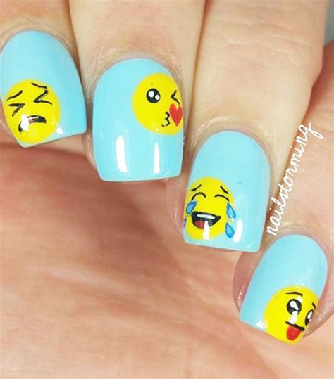 12 Emoji Nail Art Ideas - Motivational Trends