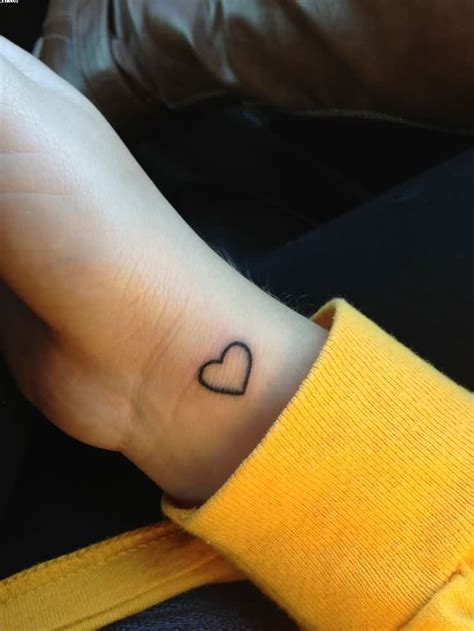 Amazing Cute Small Wrist Tattoo Ideas Free