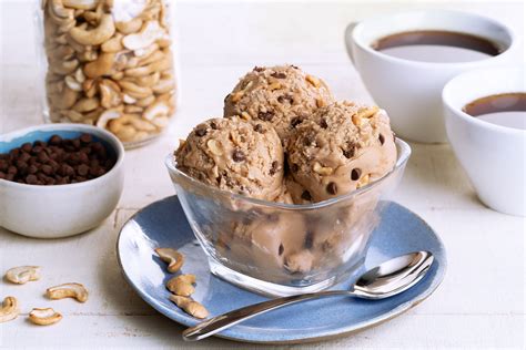 Coffee Crumble Ice Cream | Recipes | Create with Nestle