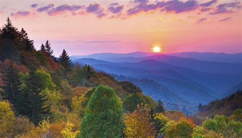 Gatlinburg October Hiking Guide â€" Great Smoky Mountains